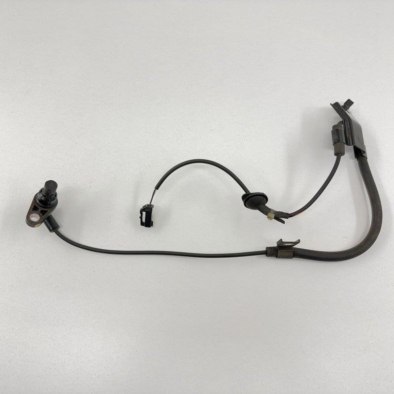 89546-48040 / 89546 48040 / 8954648040 08-13 Toyota Highlander Driver Left Rear ABS Wheel Speed Sensor 89546-48040 OEM