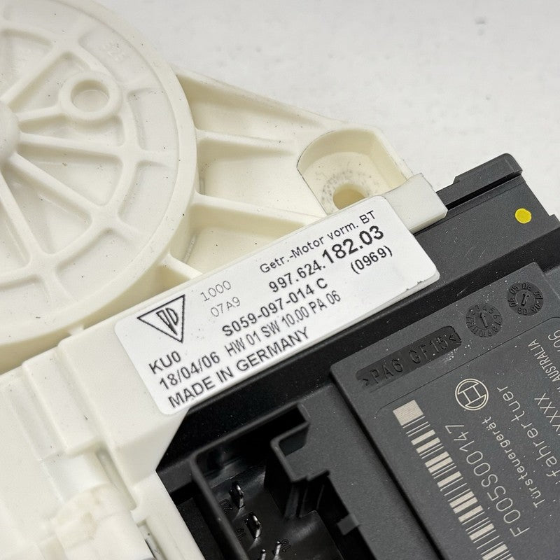 997.624.182.03 / 997 624 182 03 / 99762418203 05-12 Porsche 911 997 Boxster Cayman 987 Right Door Window Regulator OEM
