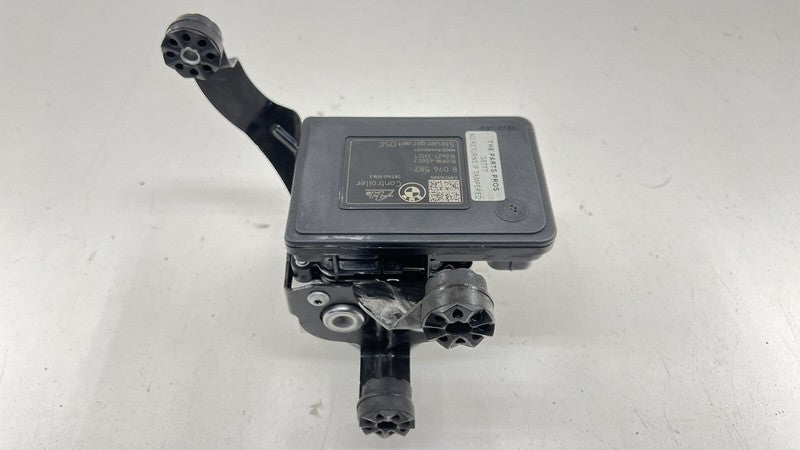 8 096 587 / 8096587 BMW F80 F82 F83 F87 ABS Brake Pump Anti Lock DSC Dynamic Stability Control OEM