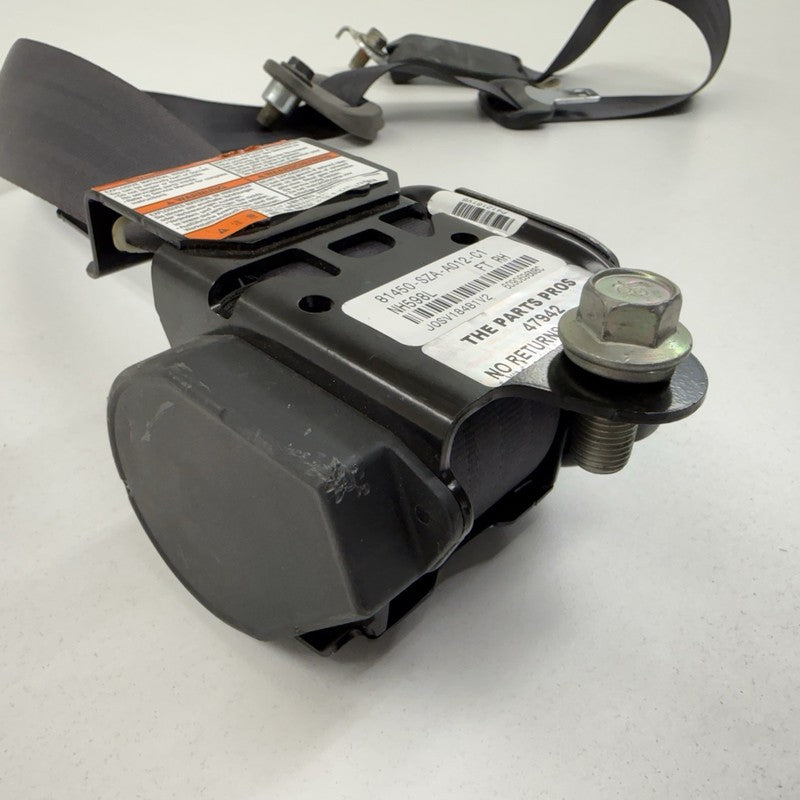 81450-SZA-A012-C1 / 81450 SZA A012 C1 / 81450SZAA012C1 09-15 Honda Pilot Passenger Right Front Seatbelt Seat Belt Retrac