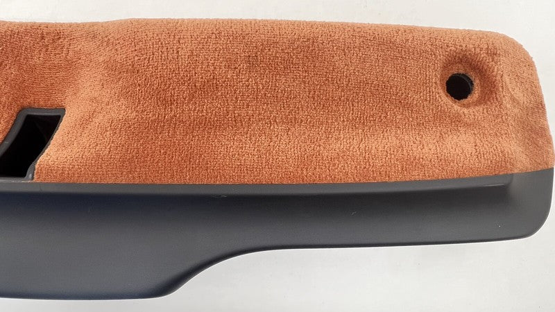 987.645.564.01 / 987 645 564 01 / 98764556401 05-12 PORSCHE BOXSTER 987 REAR SUBWOOFER BASSBOX SPEAKER BOSE TERRACOTTA O