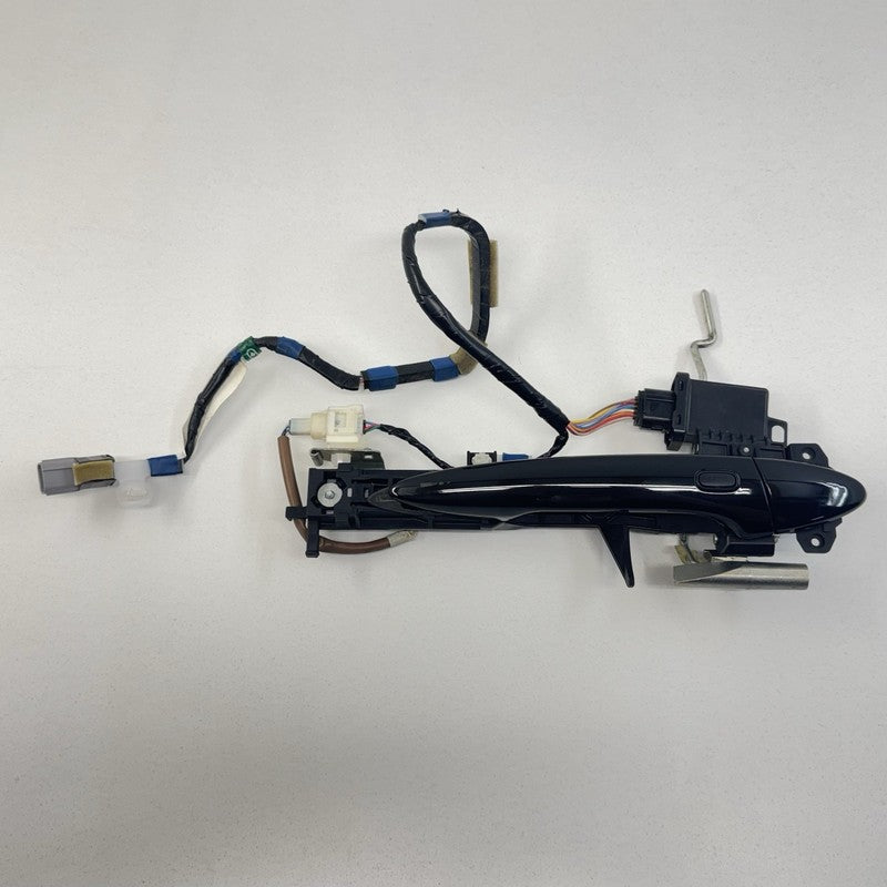 89991-30040 / 89991 30040 / 8999130040 06-13 Lexus IS250 IS350 IS F Right Front Exterior Door Handle 89991-30040 OEM