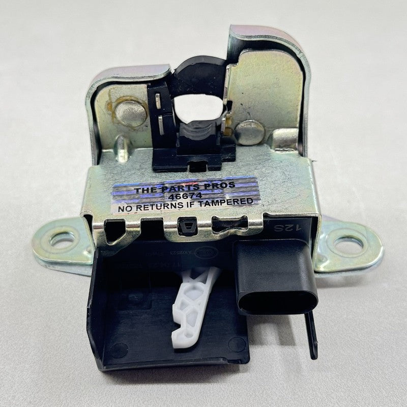 22-25 Volkswagen Golf R MK8 Tailgate Latch Lock Actuator Mechanism Assembly OEM