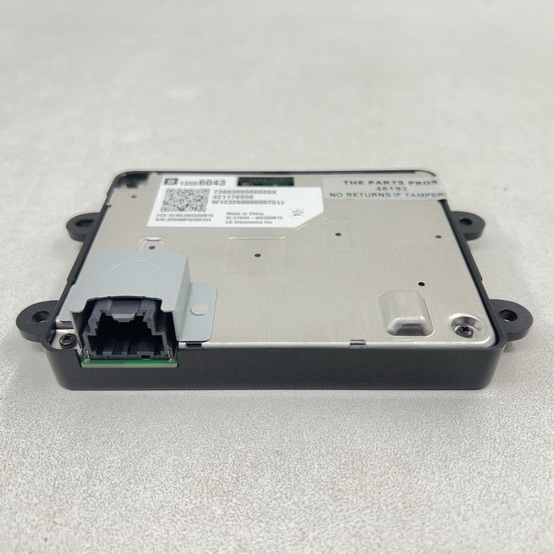 13556043 / 1355 6043 22-24 CADILLAC CT5 V BLACKWING CENTER CONSOLE WIRELESS PHONE CHARGER W/ PAD OEM