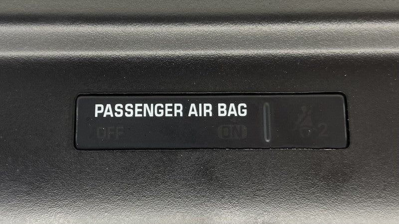 22766775 11-15 CHEVROLET CAMARO SS CONVERTIBLE OVERHEAD DOME LIGHT W/ SUN VISOR PAIR OEM