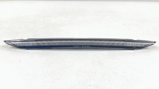987.631.050.01 / 987 631 050 01 / 98763105001 05-12 PORSCHE BOXSTER 987 REAR 3RD THIRD BRAKE LIGHT LAMP STOP WARNING OEM