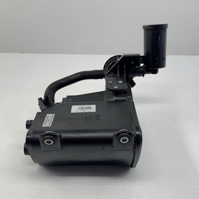 7 347 621 / 7347621 12-16 BMW M5 F10 Fuel Evap Vapor Charcoal Emission Canister OEM