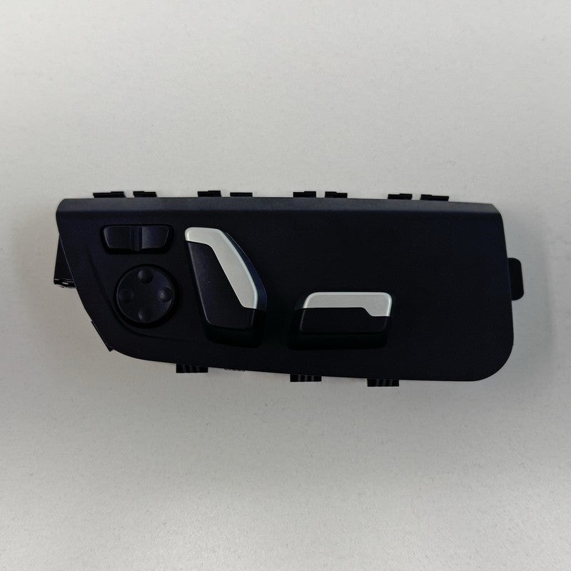 9 382 472 / 9382472 19-21 BMW M2 F87 Competition Right Front Seat Control Switch Module 9382472 OEM