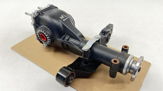 24-25 SUBARU CROSSTREK 2.5L REAR DIFFERENTIAL DIFF CARRIER W/ MOUNT BRACKET OEM