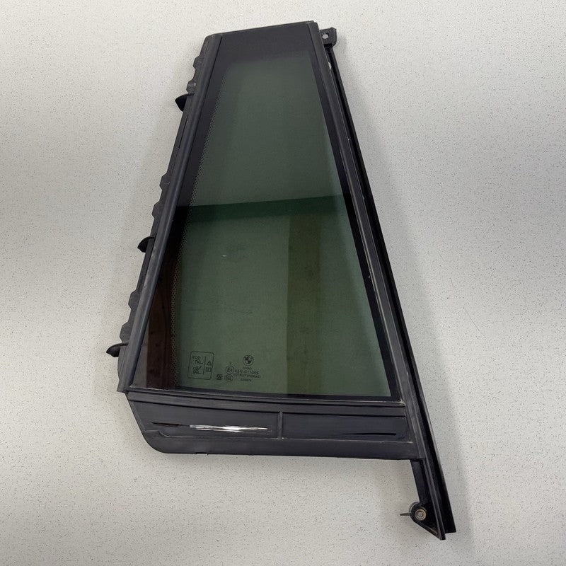 18-24 BMW G01 X3 Passenger Right Rear Door Quarter Window Glass OEM