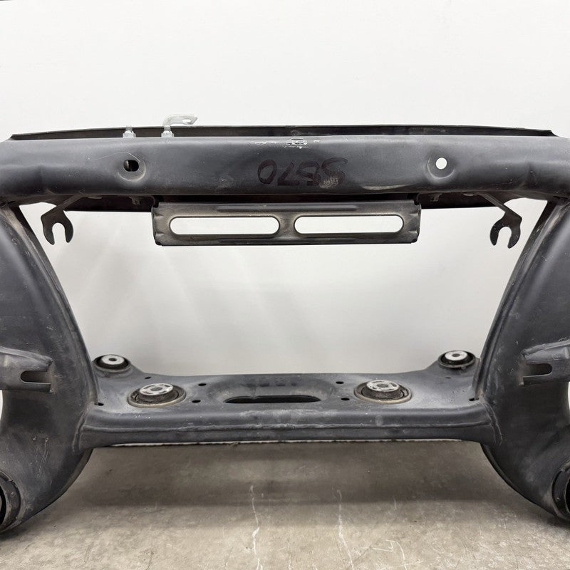 08-14 Mercedes W204 C250 Rear Subframe Crossmember Cradle 2043520106 O