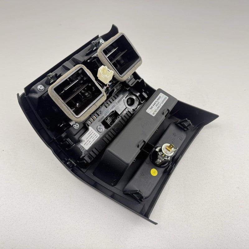 9 304 719 / 9304719 11-16 BMW M5 528 535 550 F10 Rear Console AC Vent W/ Climate Control Switch OEM