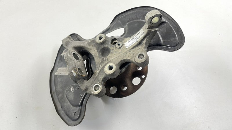 2043304894 / A2043304894 / A 204 330 48 94 4894 08-14 Mercedes W204 C250 RWD Right Front Spindle Knuckle Hub Wheel Beari