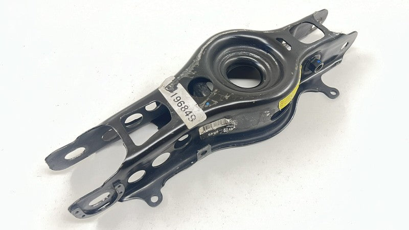 84826362 22-24 CADILLAC CT4 V BLACKWING RIGHT REAR SUSPENSION CONTROL ARM SET OEM