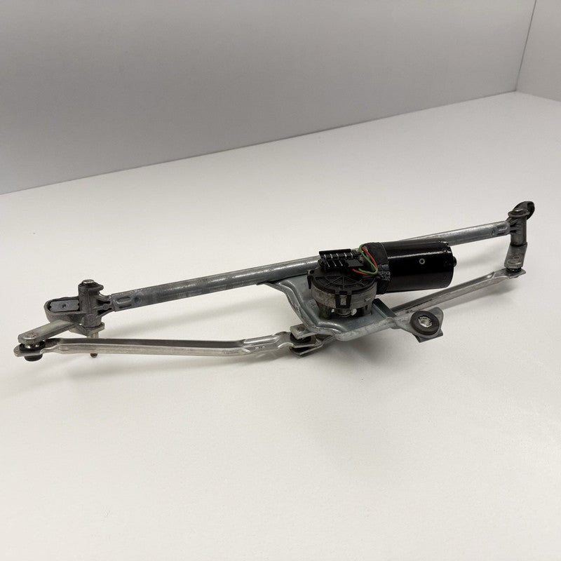 997.628.035.00 / 997 628 035 00 / 99762803500 05-12 Porsche 911 997 Boxster Cayman 987 Windshield Wiper Motor W/ Linkage