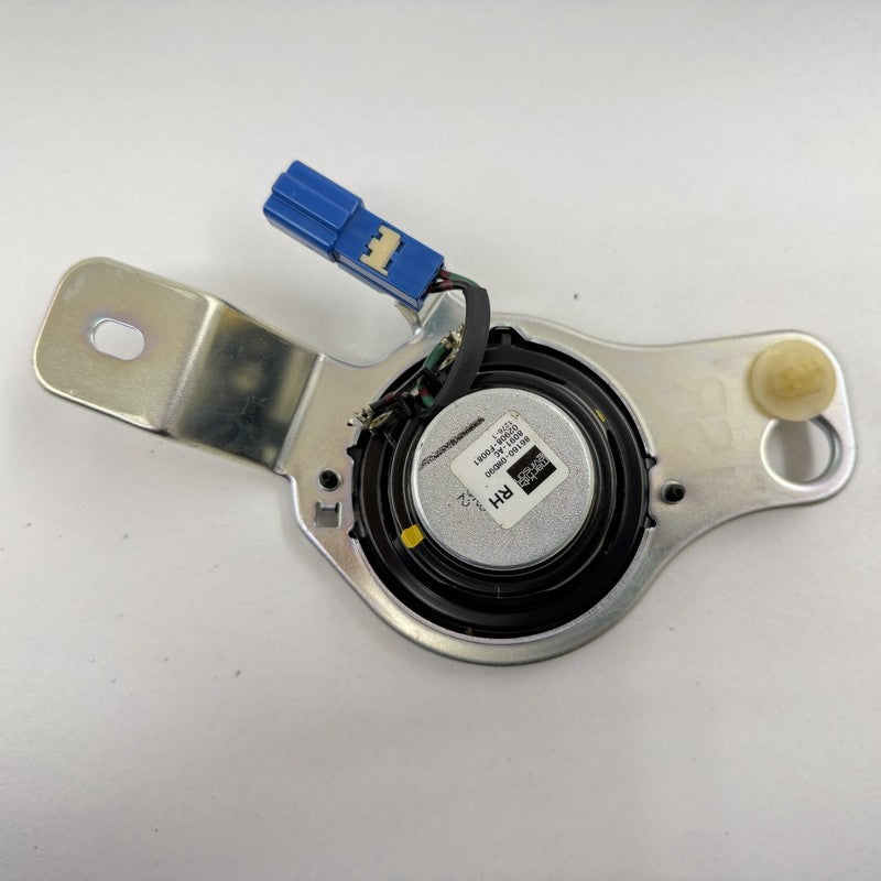 86160-0WD40 / 86160 0WD40 / 861600WD40 06-10 Lexus IS250 IS350 IS F Front And Rear Door Speakers Mark Levinson OEM