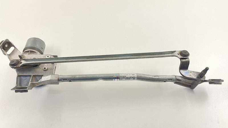 427 955 114 / 427955114 08-15 AUDI R8 SPYDER WINDSHIELD WIPER MOTOR W/ TRANSMISSION LINKAGE OEM