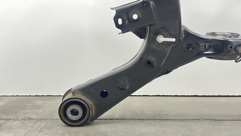  24-25 NISSAN Z NISMO REAR SUBFRAME CROSSMEMBER CRADLE WITH SWAY BAR OEM