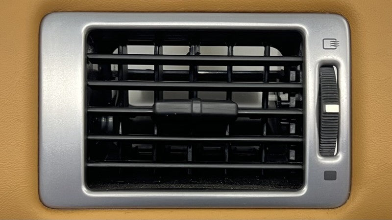 6G33-C04635-ABW / 6G33 C04635 ABW / 6G33C04635ABW 07-17 ASTON MARTIN VANTAGE RIGHT FRONT DASH AC AIR VENT GRILLE W/ COVE