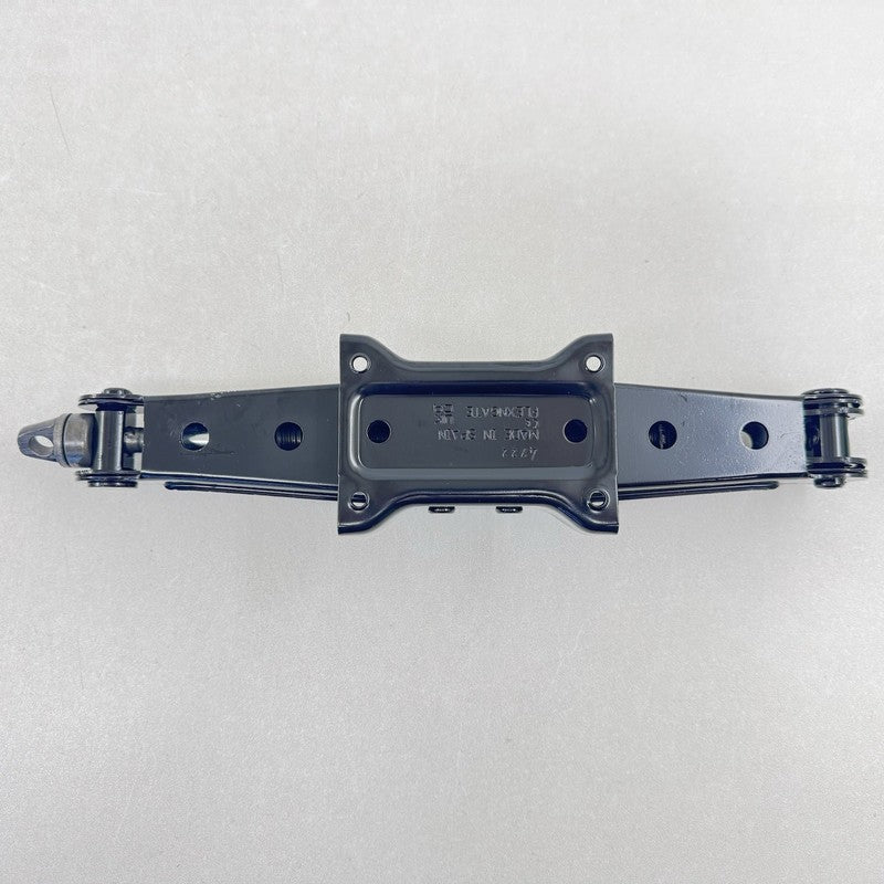 5N0.012.615.G / 5N0-012-615-G / 5N0 012 615 G / 5N0012615G 22-25 VOLKSWAGEN GOLF R MK8 EMERGENCY WHEEL CAR JACK TOOL SET