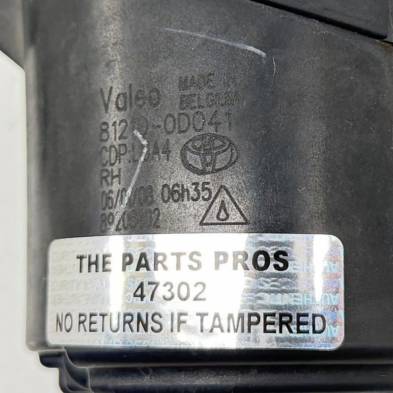 81481-53010 / 81481 53010 / 8148153010 08-14 Lexus IS F Right Front Lower Foglight Fog Light LED With Surround Trim OEM