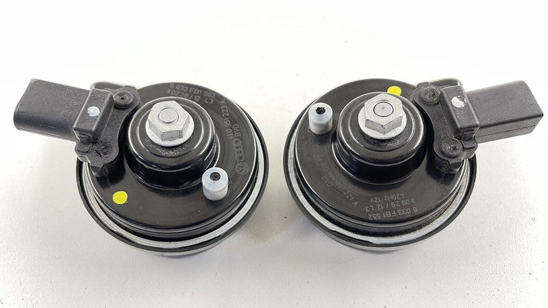 4L0 951 221 A / 4L0951221A 08-15 AUDI R8 HIGH LOW TONE PITCH HORN SIREN ALARM PAIR OEM