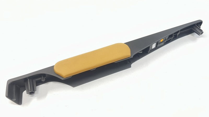 4G43-23942A-w / 4G43 23942A w / 4G4323942Aw 07-10 ASTON MARTIN VANTAGE PASSENGER RIGHT FRONT DOOR PANEL COVER TRIM OEM