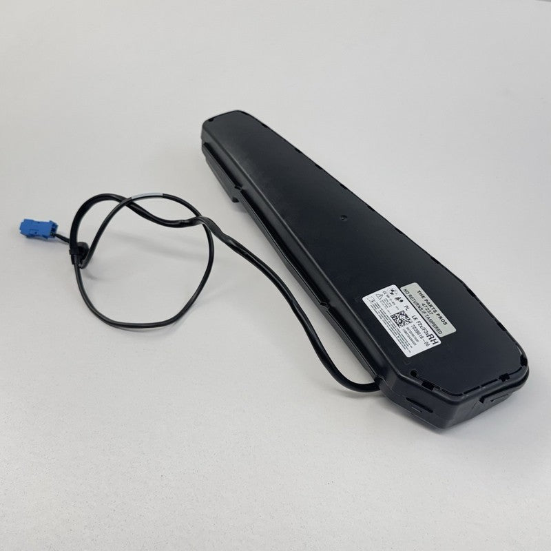 7 239 616 / 7239616 BMW M2 M3 M4 F22 F30 F32 F36 F87 Right Front Seat Airbag Air Bag SRS 7239616 OEM