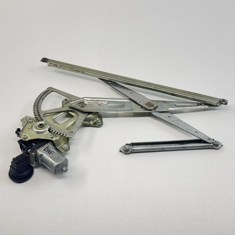 85710-58010 / 85710 58010 / 8571058010 06-13 Lexus IS250 IS350 IS F Right Front Door Glass Window Regulator Motor OEM