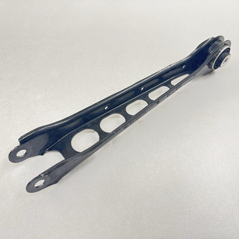 84826388 22-24 CADILLAC CT5 V BLACKWING DRIVER LEFT REAR CONTROL ARM SUSPENSION SET OEM