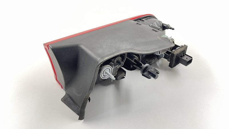 05028781 08-14 DODGE CHALLENGER DRIVER LEFT REAR OUTER TAILLIGHT TAIL LIGHT LAMP OEM