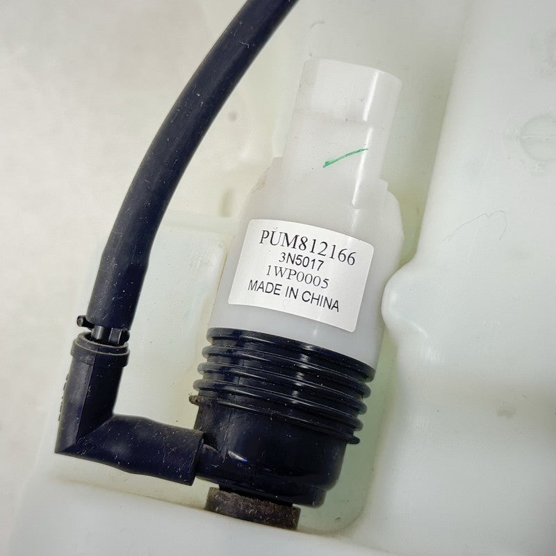 22766713 12-15 CHEVROLET CAMARO ZL1 WINDSHIELD WASHER BOTTLE RESERVOIR TANK WITH PUMP OEM