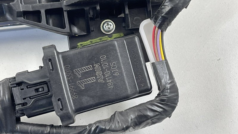 89991-33010 / 89991 33010 / 8999133010 07-17 LEXUS LS460 PASSENGER RIGHT FRONT EXTERIOR DOOR HANDLE CHROME ASSEMBLY OEM