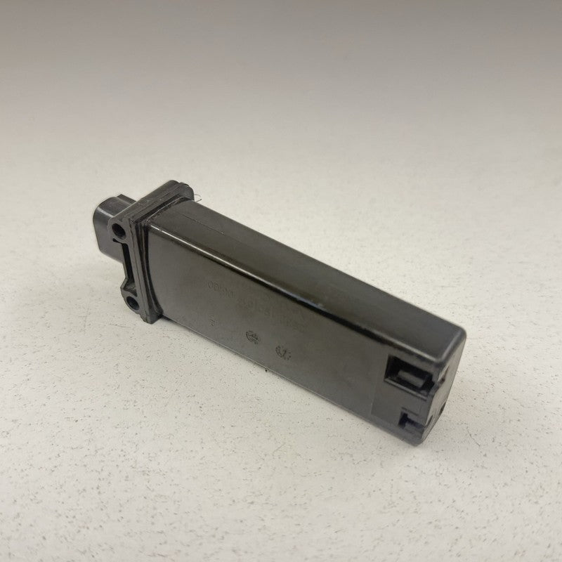 6 857 938 BMW F01 F02 F06 F10 F12 TPMS Tire Pressure Monitor Control Unit RDC Sensor OEM