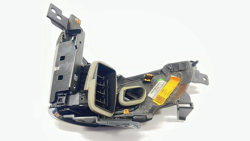 84619590 22-24 CADILLAC CT4 V BLACKWING LEFT DASH AC AIR VENT GRILLE W/ COVER TRIM OEM