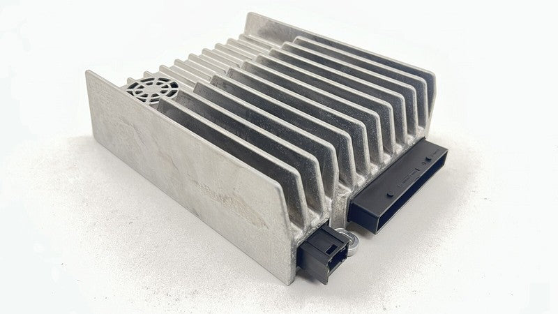 A 212 900 71 08 7108 / A2129007108 / 2129007108 12-14 MERCEDES BENZ CLS550 W218 AMPLIFIER AMP HARMAN KARDON BECKER OEM