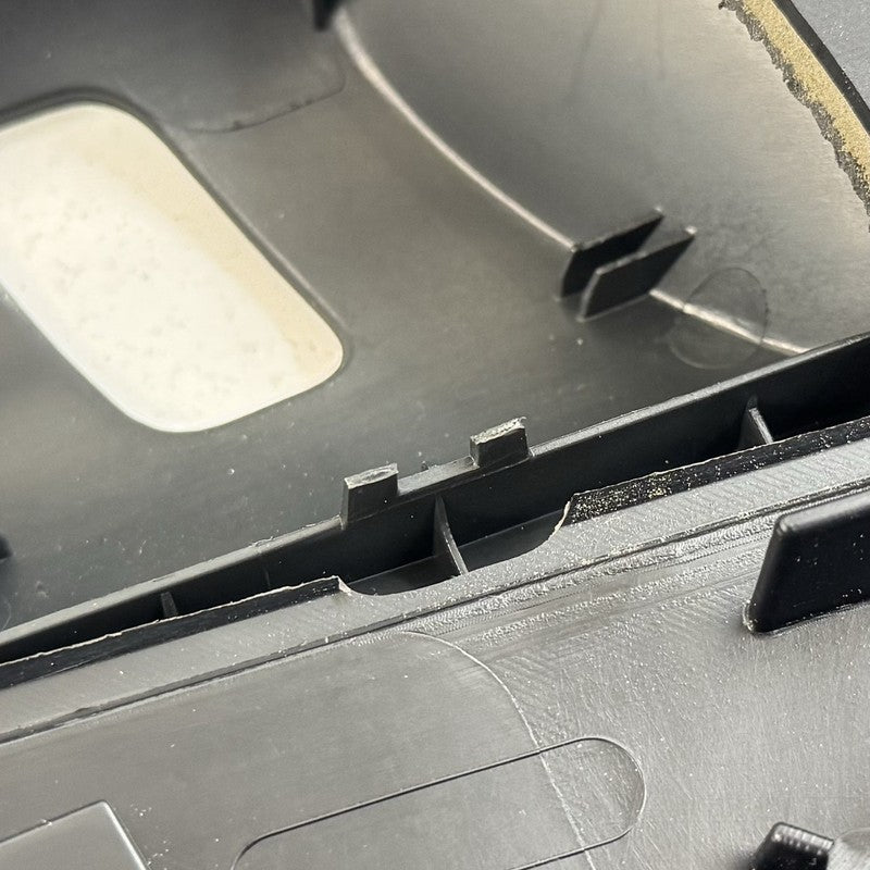 987.555.102 / 987 555 102 / 987555102 05-12 Porsche Boxster Cayman 987 Right Interior Door Panel Cover Trim OEM