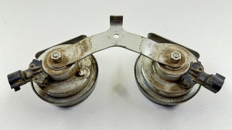 10-12 DODGE RAM LOW HIGH NOTE PITCH TONE HORN SIREN ALARM SIGNAL PAIR OEM