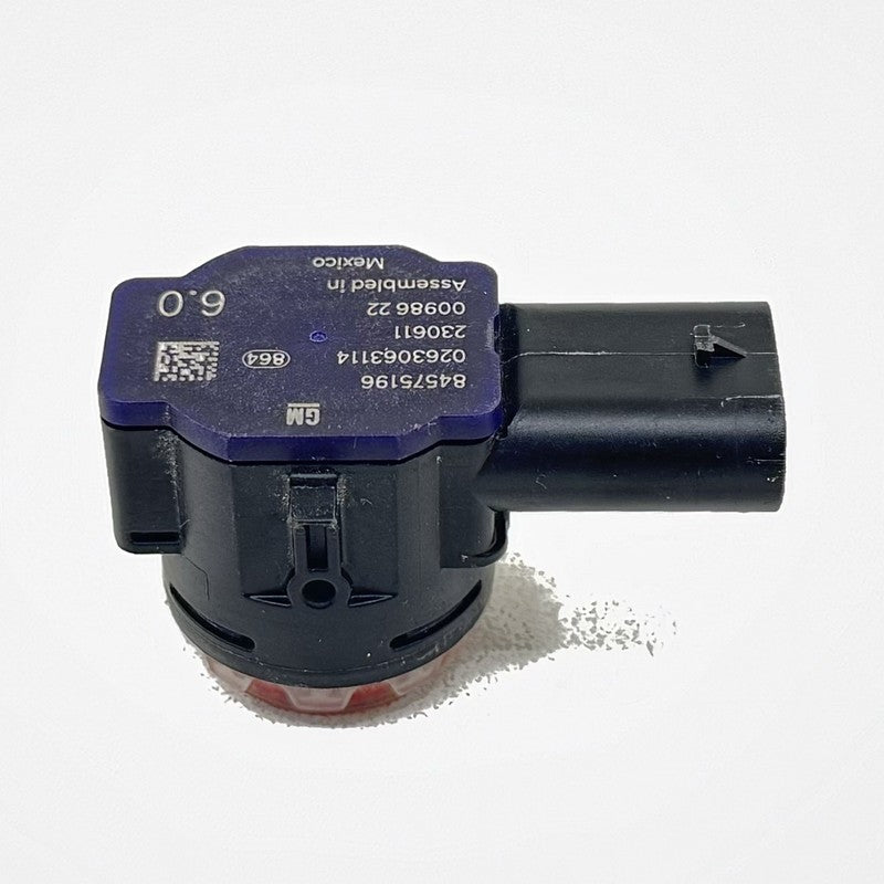 84575196 22-24 CADILLAC CT5 V BLACKWING REAR BUMPER PDC PARKING SENSOR 84575196 OEM