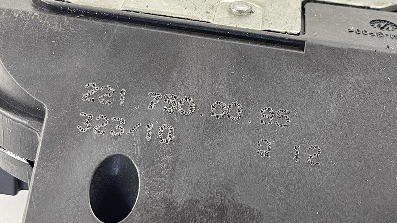 2217500085 / A2217500085 / A 221 750 00 85 0085 07-13 MERCEDES BENZ S550 W221 TRUNK LATCH LOCK ACTUATOR MECHANISM ASSEMB