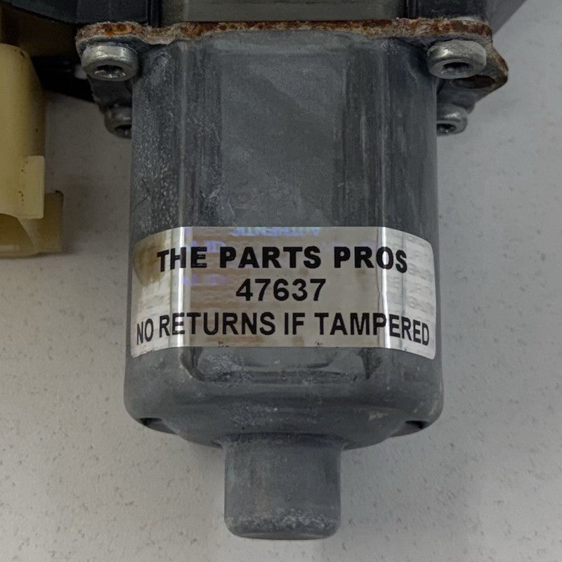E 840 368 002 / E840368002 14-24 Maserati Ghibli Right Front Or Right Rear Door Window Regulator Motor OEM
