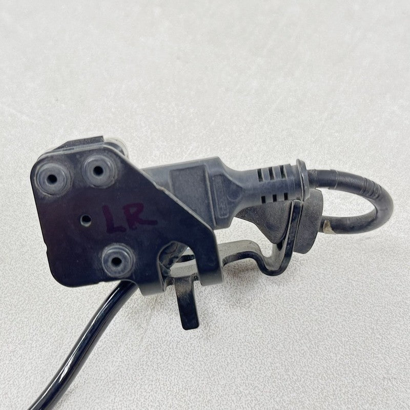 8679 3466 / 86793466 22-25 CADILLAC CT5 V BLACKWING LEFT REAR ACCELEROMETER WIRE SENSOR 86793466 OEM