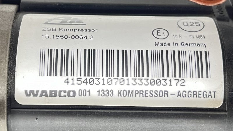 3D0 616 005 Q / 3D0616005Q 13-18 BENTLEY FLYING SPUR AIR SUSPENSION COMPRESSOR VALVE BLOCK ASSEMBLY OEM