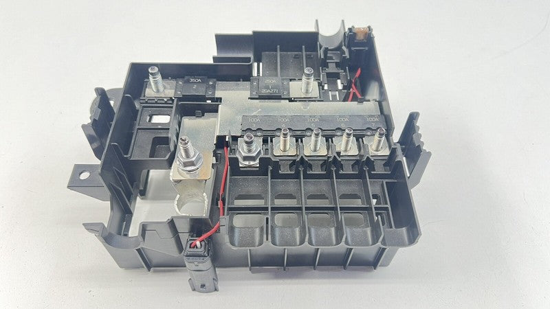 84986478 22-24 CADILLAC CT4 V BLACKWING REAR BATTERY FUSE RELAY JUNCTION BOX 84986478 OEM