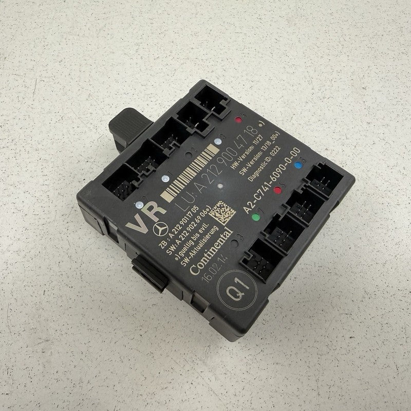 12-18 Mercedes W218 CLS550 Right Front Door Control Module 2129004718 