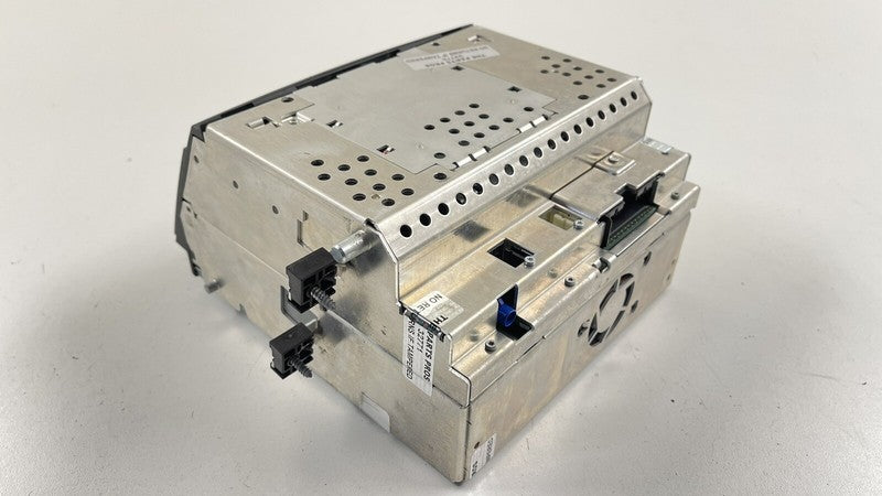 2218200326 / A2218200326 / A 221 820 03 26 0326 07-09 MERCEDES BENZ W221 S550 NAVIGATION CD CHANGER PLAYER COMMAND HEAD 