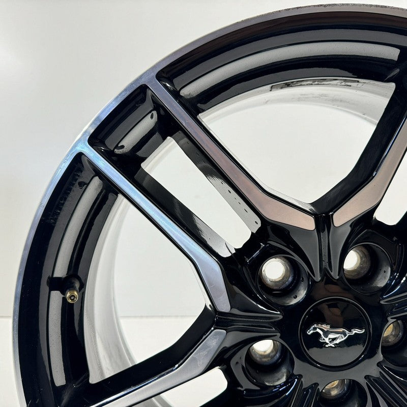 JR3C-1007-BA / JR3C 1007 BA / JR3C1007BA 18-23 FORD MUSTANG GT WHEEL RIM 18x8 +40 OFFSET JR3C-1007-BA OEM