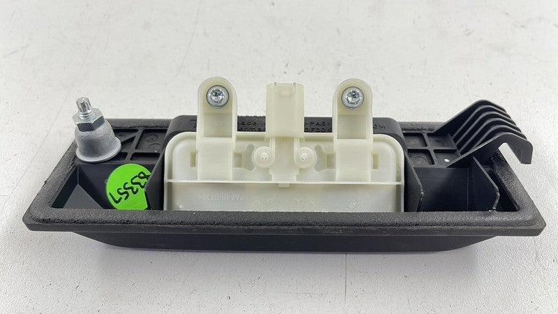 2218702410 / A2218702410 / A 221 870 24 10 2410 10-16 PORSCHE PANAMERA REAR TAILGATE RELEASE HANDLE 97061342301 OEM