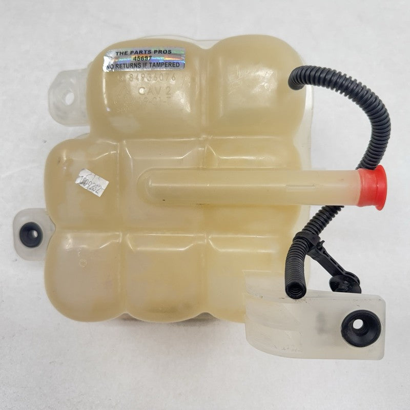8493 6076 / 84936076 22-25 CADILLAC CT4 CT5 V BLACKWING COOLANT OVERFLOW RESERVOIR BOTTLE OEM