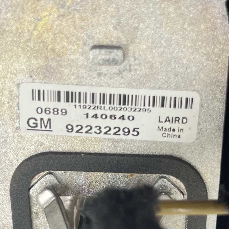 92232295 10-15 CHEVROLET CAMARO SS ROOF SHARK FIN ANTENNA RECEIVER 92232295 OEM